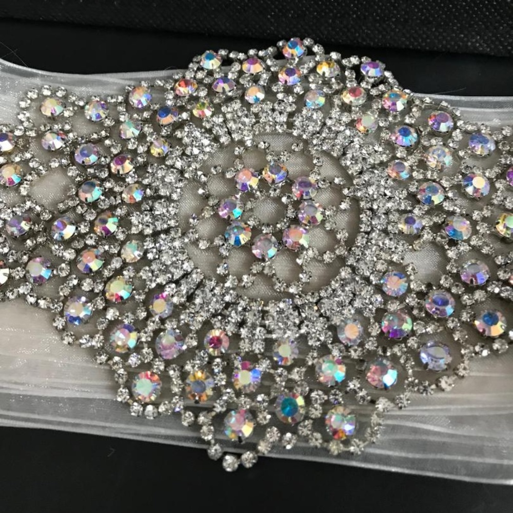 BRIDAL SASH - Picture 2 of 4